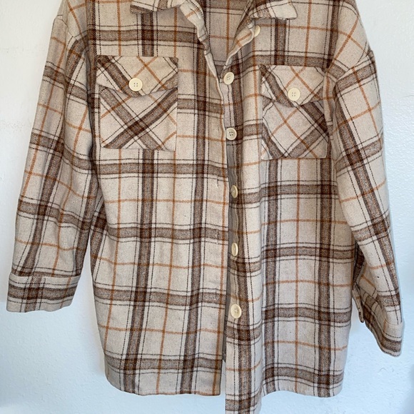 Oversized Flannel - Picture 5 of 5
